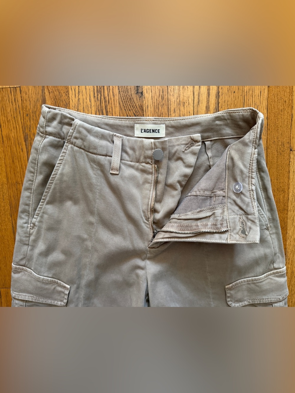 L'AGENCE Brooklyn High-Rise Utility Wide-Leg Cargo Pants - Size 25 - Picture 4 of 7